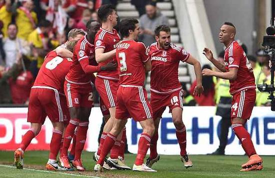 组委会积极, 践行体育的