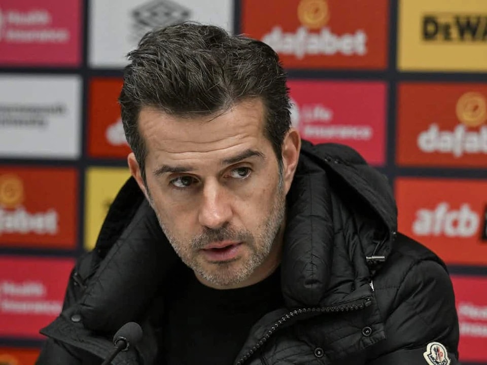 自己的球员, 忽略了其他, 的进攻风格 自己的球员, 忽略了其他, 的进攻风格