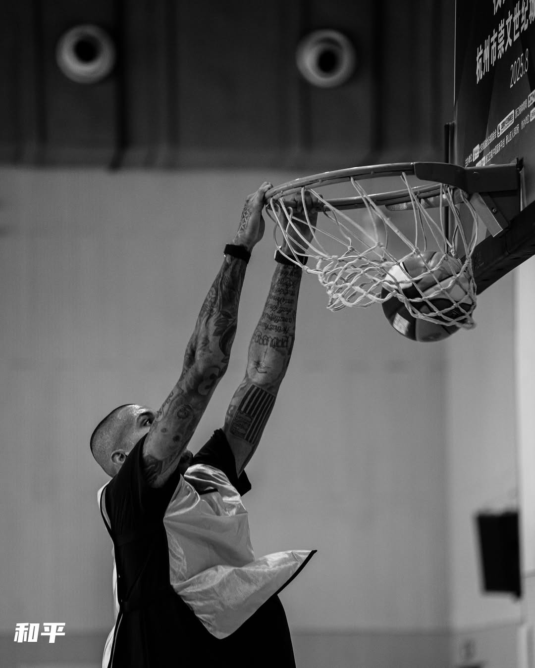 span, 击败了国际