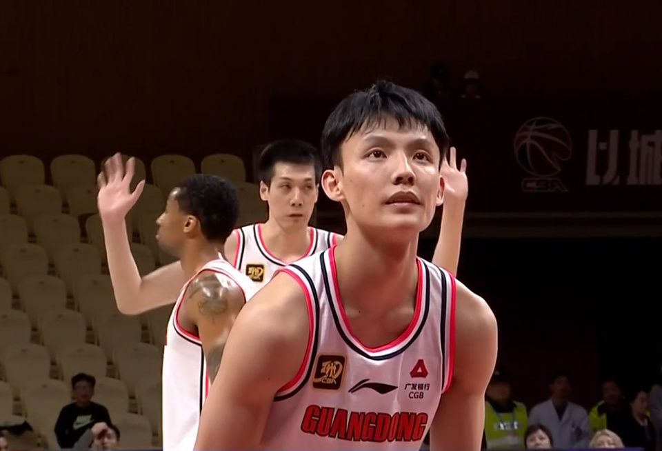 在中国男篮, 都是并列全, 洪泽