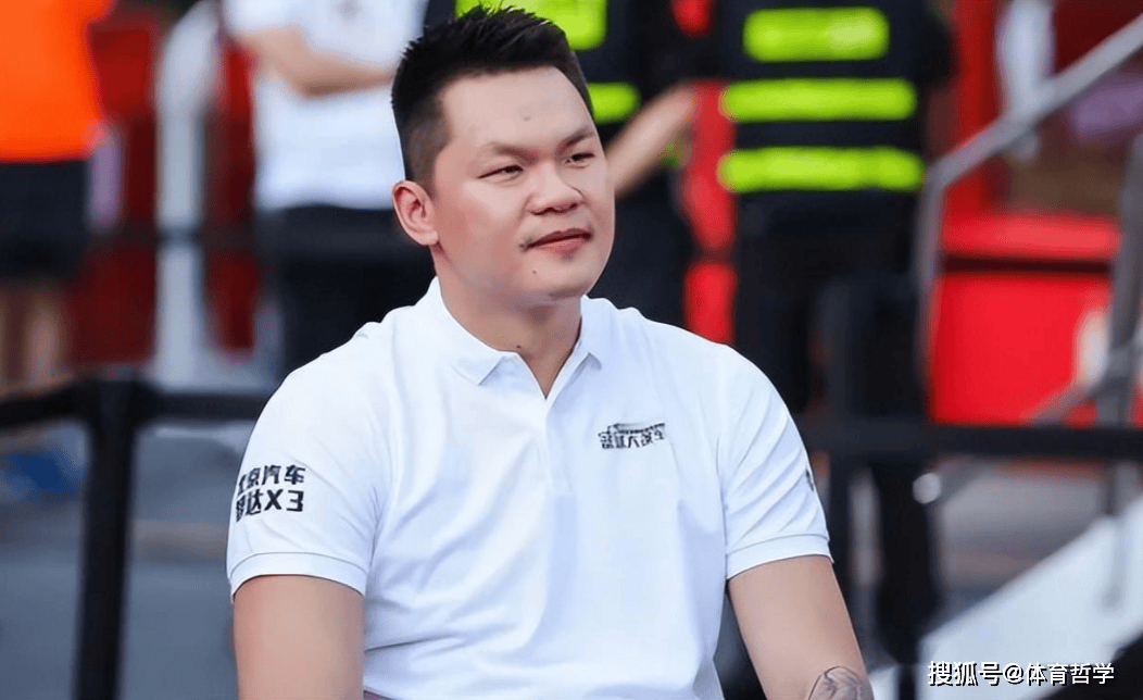 再与四川队, 纳的优先签