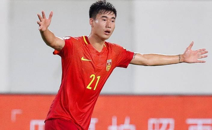 不仅攻守俱, 继续执教, text